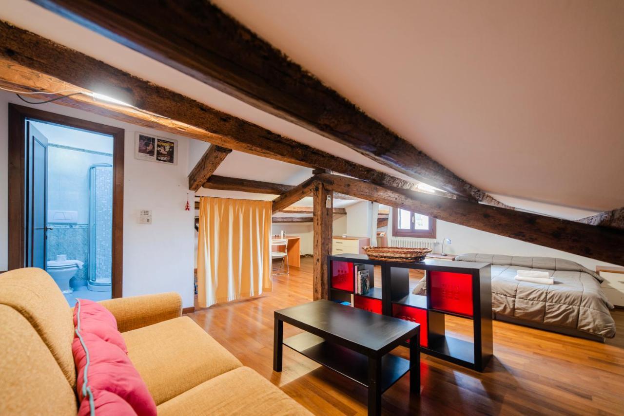 Petit Loft Apartment Veneţia Exterior foto